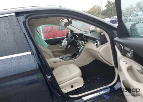 2022 Mercedes-Benz Glc 300 4Matic Suv from USA, damaged, VIN W1N0G8EB4NG070841